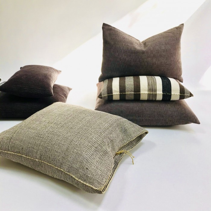 RUSTIC MODERN TEXTURED STRIPE PILLOW COVER-CHOCOLATE