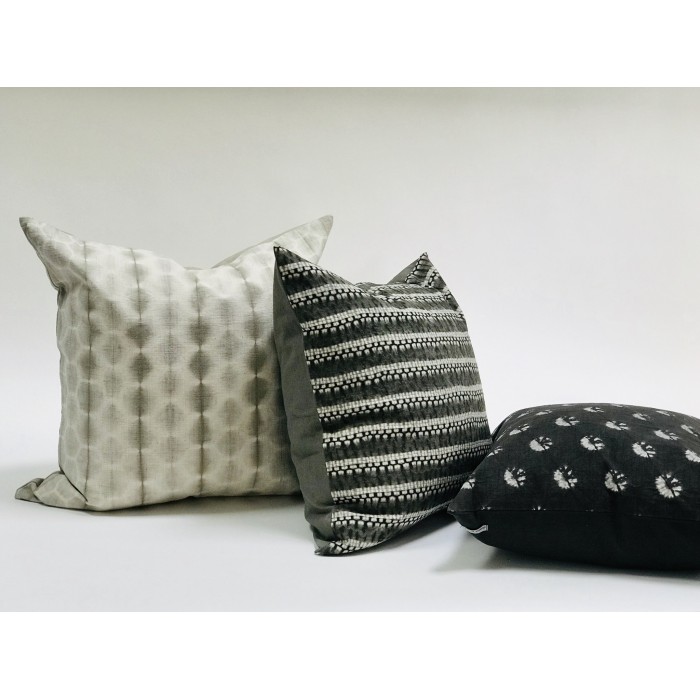 SHIBORI DOT-LINE PILLOW COVER GRAY - Multiple Sizes