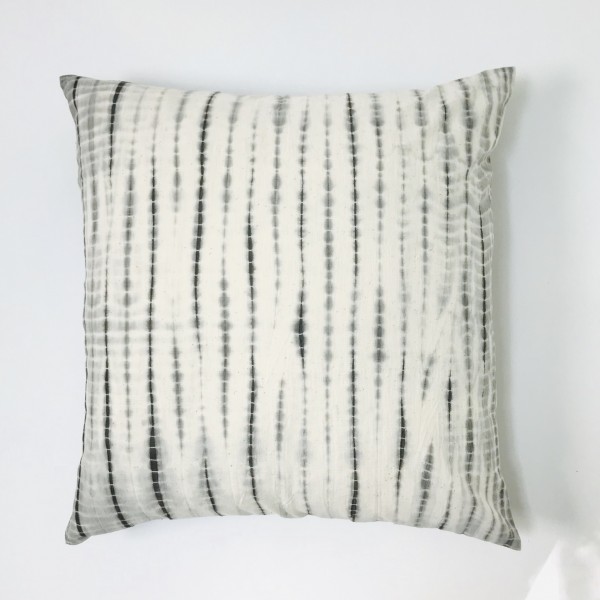 SHIBORI DASH-LINE PILLOW COVER GRAY