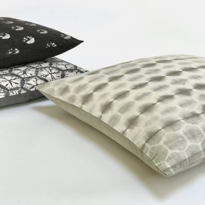 SHIBORI DOT-LINE PILLOW COVER GRAY - Multiple Sizes