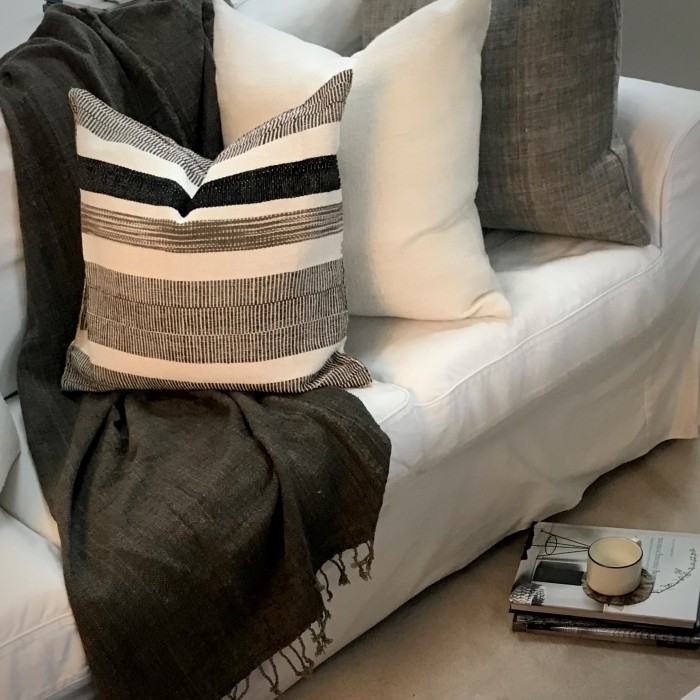 RUSTIC MODERN TEXTURED STRIPE PILLOW COVER - GRAY