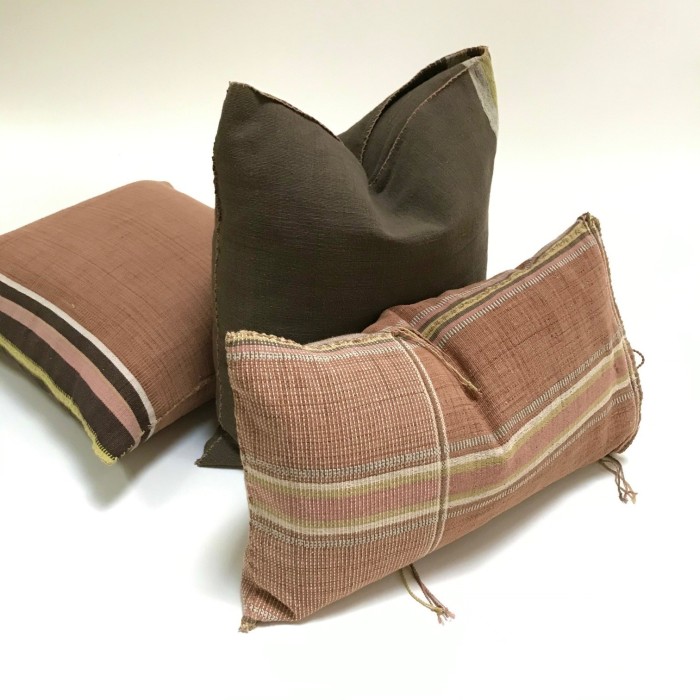 MODERN STRIPE PILLOW COVER LUMBAR - PEACH