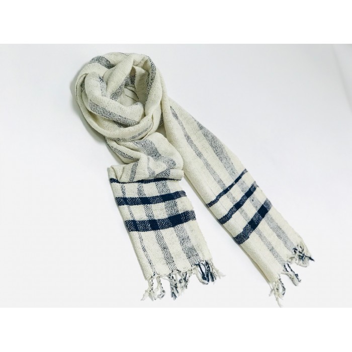 ACROSS LINES SCARF